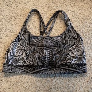 Lululemon energy bra SIZE 10